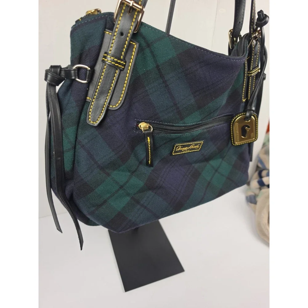 Dooney & Bourke good pre